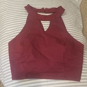🎁 Wine crop top